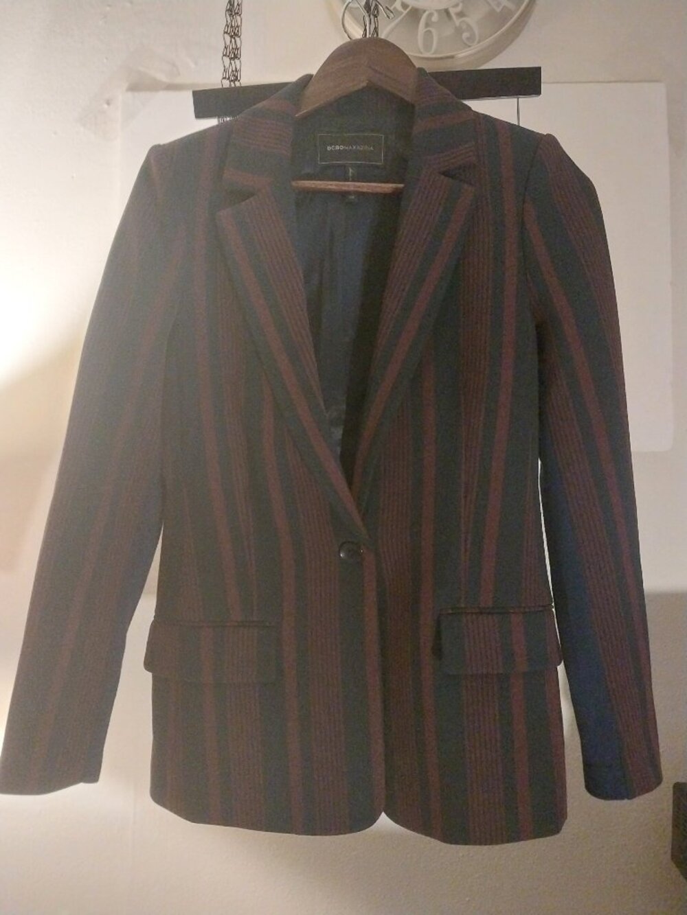 BCBGMAXAZRIA 2PC PANT SUIT